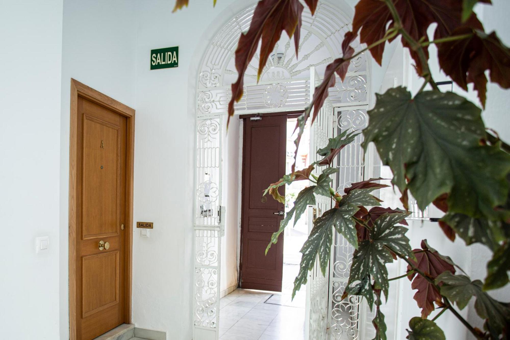 Wish Suite Cervantes Sevilha Exterior foto