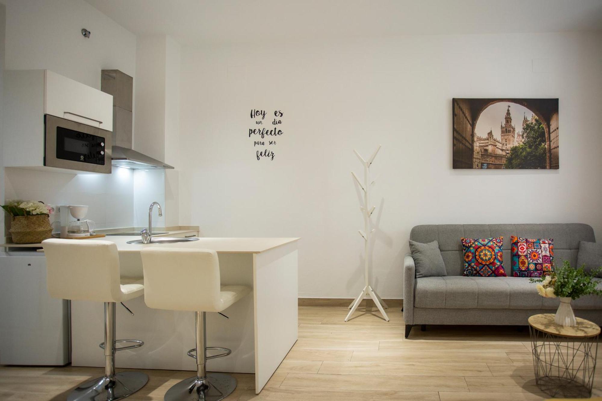 Wish Suite Cervantes Sevilha Exterior foto